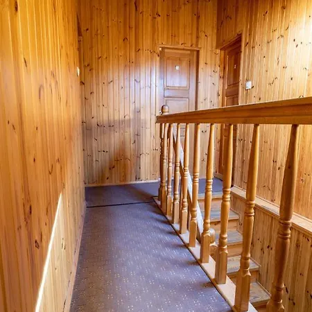 Caloroczny Jaskowa 30 Dom 4 別荘